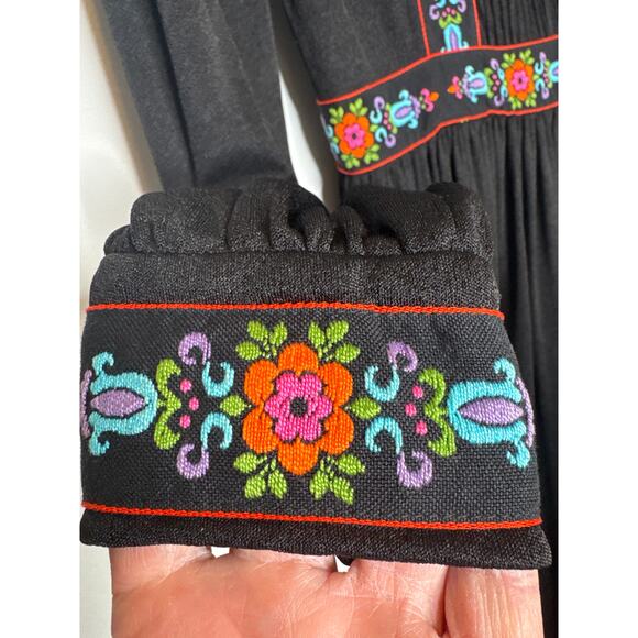 1970s Domino Fashions Black Maxi Dress with Folk Embroidered Trim USA made small - Picture 7 of 14